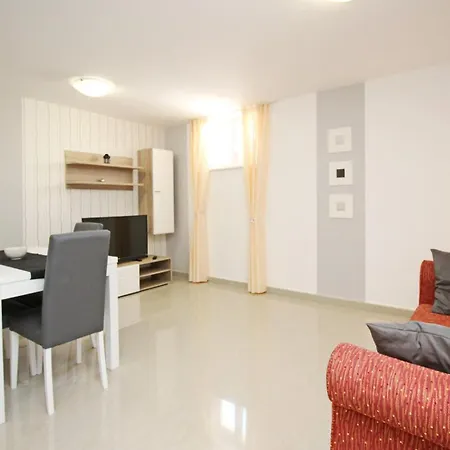 House Gorica 2 - Underground Level باشْكا