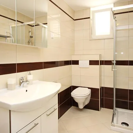 House Gorica 2 - Underground Level Casa de hóspedes