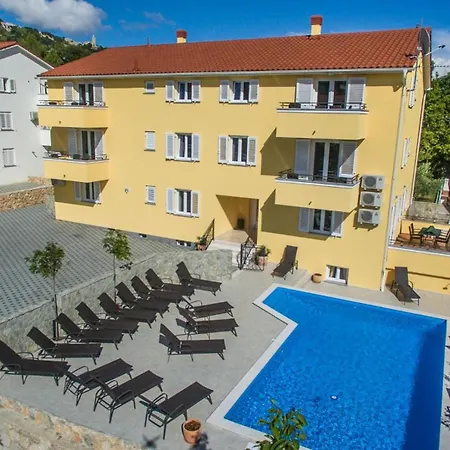 House Gorica 2 - Underground Level 4* Baška