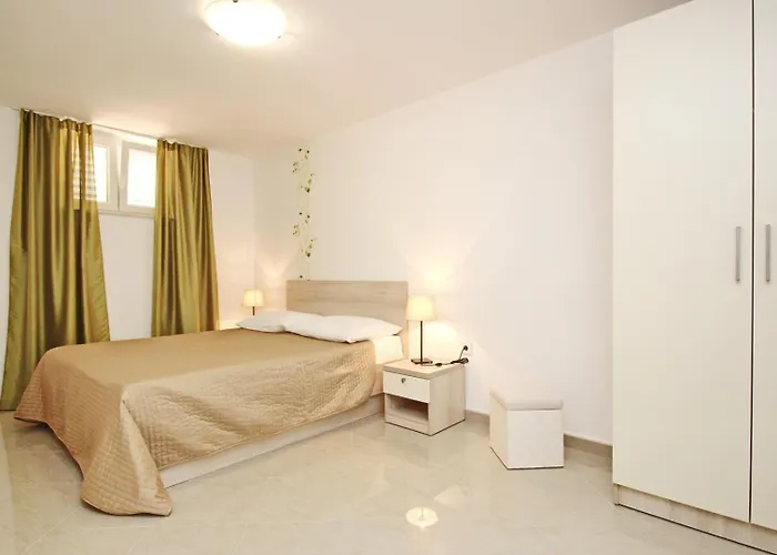 Гостевой дом House Gorica 2 - Underground Level Башка